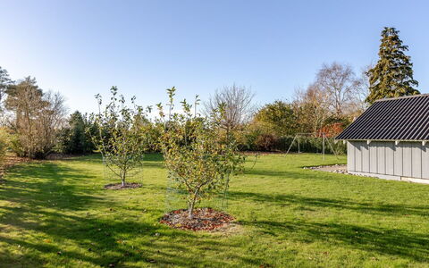 Gerarda - 450M from the Sea: Chalet, Arrière-Cour, Cour, Batiments Jardin, Cabanon, Siding, Mobilier De Jardin, Cabane En Rondins, Structure En Plein Air, Cabane