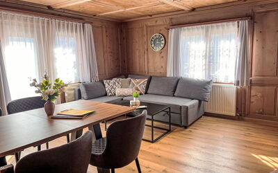 Steinbock-Stube 50.2: Meubles, Design Intérieur, Sol, Sol, Bois, Table, Parquet, Domicile, Canapé, Salon