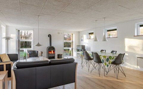 Gildo - 30Km from the Sea: Chalet, Arrière-Cour, Cour, Batiments Jardin, Cabanon, Siding, Mobilier De Jardin, Cabane En Rondins, Structure En Plein Air, Cabane
