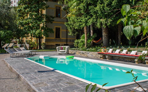 Virginia 16: Piscine, Recours, Mobilier De Jardin, Composite, Dalle, Eco Hôtel, Jardin, Ombre, Arrière-Cour, Thermes