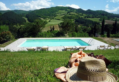 Torre Fantini: Loisir, Colline, Des Loisirs, Piscine, Vacances, Mobilier De Jardin, Station De Montagne, Jardin, Pelouse, Ferme