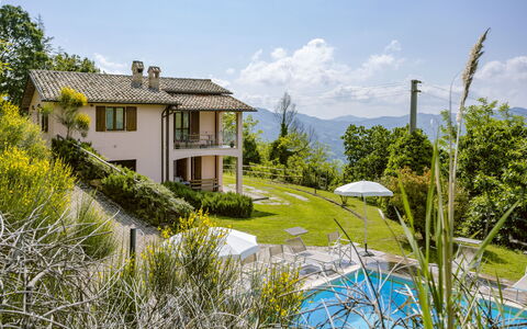 Villa Altavista: Maison, Domicile, Lot Terre, Chalet, Ferme, Jardin, Biens, Villa, Aménagement Paysager, Balcon