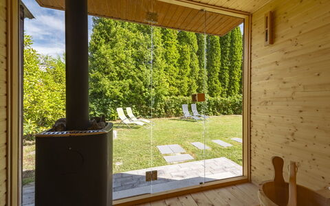 Wild Grape: Siding, Jardin, Chalet, Mobilier De Jardin, Ombre, Cour, Batiments Jardin, Arrière-Cour, Aménagement Paysager, Dur
