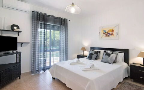 Kaya- Sunny Way: Meubles, Design Intérieur, Sol, Sol, Lit, Chambre, Couvre-Fenêtres, Plafond, Chaise, Pièce