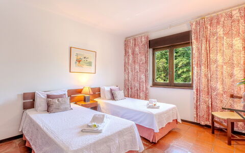 Lima - Sunny Way: Meubles, Sol, Lit, Sol, Design Intérieur, Chambre, Pièce, Drap De Lit, Literie, Plafond