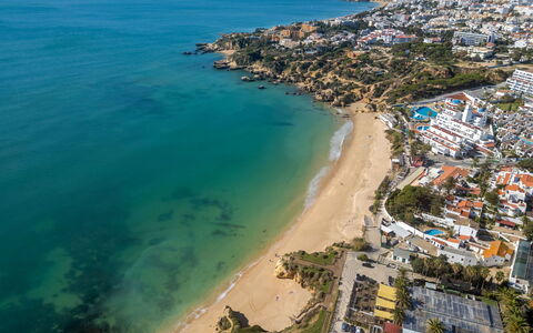 Viva One - Vip Properties: Côte, Plan D'Eau, L'Eau, Plage, Environnement Naturel, Cotiers Et Relief Océaniques, Été, Mer, Rive, Horizon