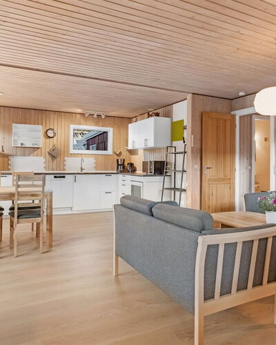 Pavo - 200M from the Sea
