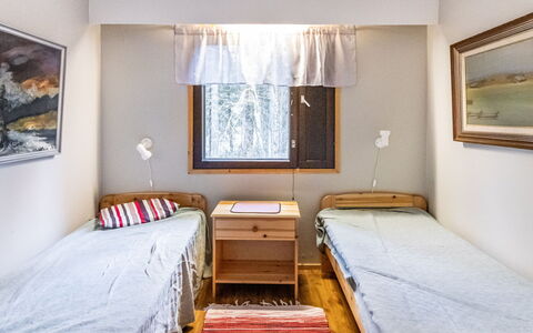 Mettonpesä: Meubles, Design Intérieur, Sol, Sol, Mur, Chambre, Lit, Bois, Plafond, Pièce