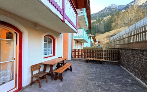 Appartamento Ghezzi: Balcon, Tache De Bois