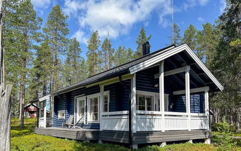 Sinikiiruna: Chalet, Siding, Cabane En Rondins, Porche, Batiments Jardin, Mélèze