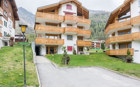 Dominic B2: Domicile, Maison, Zone Résidentielle, Appartement, Balcon, Lumber, Village De Montagne