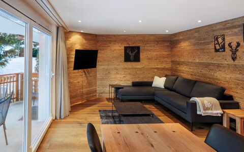 Cornelia 1: Sol, Design Intérieur, Meubles, Sol, Bois, Parquet, Plafond, Éclairage, Salon, Pièce