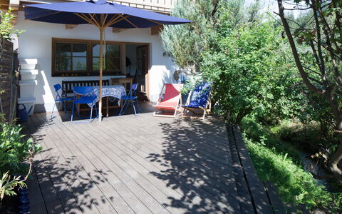Blauer Elefant: Meubles, Mobilier De Jardin, Ombre, Domicile, Chaise, Porche, Pot De Fleur, Plate-Forme, Jardin