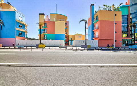W Marina - Sunny Way: Bleu, Architecture, Design Urbain, Appartement, Balcon, Peindre