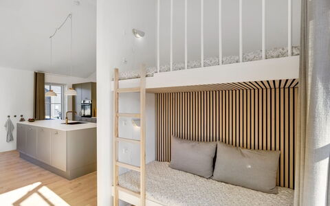Eida - 500M from the Sea: Design Intérieur, Meubles, Sol, Sol, Bois, Lit, Chambre, Lit Superposé, Pièce, Plafond