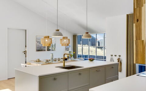Eida - 500M from the Sea: Cuisine, Design Intérieur, Comptoir, Luminaire, Meubles, Plafond, Sol, Cabinetry, Appareil De Cuisine, Sol