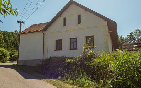 Forrest Haven Vodice: Bâtiment, Fenêtre, Maison, Toit, Chalet, Domicile, Zone Rurale, Établissements Humains, Village, Ferme
