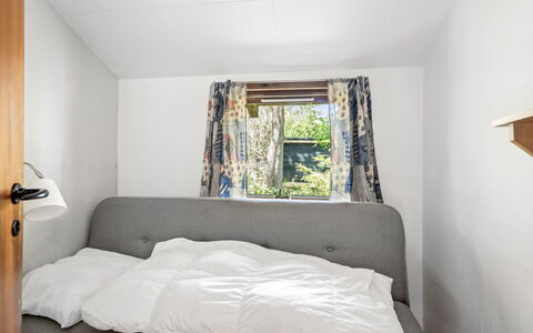 Lökea - from the Sea: Meubles, Design Intérieur, Chambre, Lit, Linge, Oreiller, Throw Pillow, Cadre De Lit, Literie, Tache De Bois
