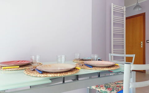 Jad: Meubles, Design Intérieur, Table, Sol, Sol, Chaise, Pièce, Rose, Salle À Manger, Table Cuisine Et Salle A Manger