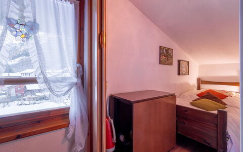 Gag Derby Apartment: Bois, Meubles, Design Intérieur, Pièce, Sol, Sol, Plafond, Domicile, Chambre, Appartement