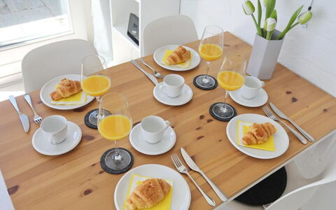 De Bosuil: Vaisselle, Serveware, Vaisselle, Aliments, Table, Meubles, Assiette, Drinkware, Coupe, Porcelaine