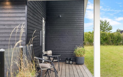 Rixa - 350M from the Sea: Bois, Meubles, Appartement, Pièce, Plafond, Tache De Bois, Chaise, Dur, Vernis, Lumber