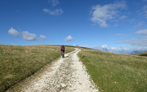 Chalet Genzianella: Prairie, Écorégion, Plaine, Colline, Piste, Paysage, Steppe, Nuage, Prairie