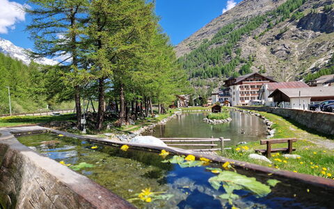 Faderhorn 8: L'Eau, Plan D'Eau, Montagnes Relief, Montagne, Cours D'Eau, Chaîne De Montagnes, Banque, Vallée, Station De Montagne, Réflexion