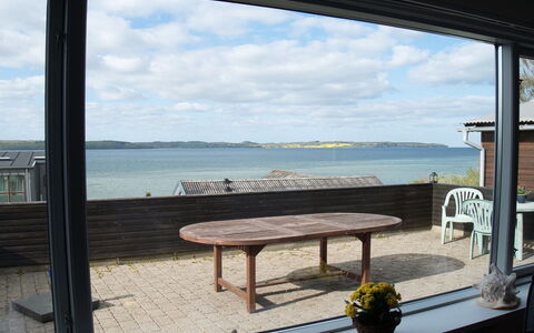 Hilde - 75M from the Sea: Bleu, Chalet, Maison, Domicile, Ferme, Biens, Siding