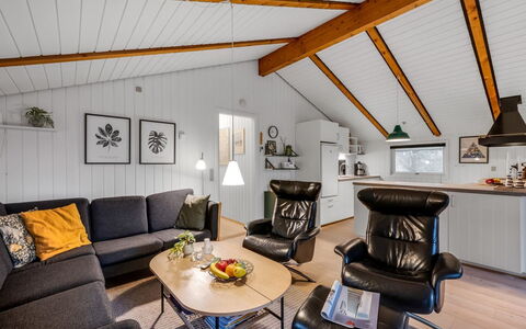 Veera - from the Sea: Bois, Meubles, Design Intérieur, Canapé, Plafond, Salon, Domicile, Sol, Éclairage, Sol