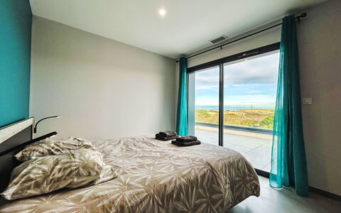 Villa Dune: Chambre, Lit, Linge, Literie, Hôtel, Drap De Lit, Cadre De Lit