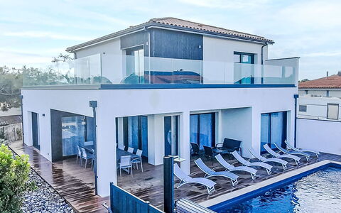 Villa Dune: Bleu, Architecture, Balcon, Domicile, Composite, Piscine, Villa, Biens, Hôtel, Recours