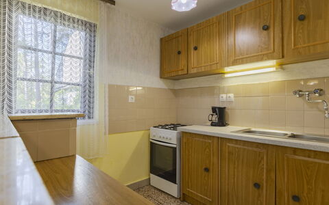 Leslie: Cuisine, Bois, Comptoir, Design Intérieur, Principaux Appliance, Appareil De Cuisine, Cabinetry, Sol, Plafond, Sol