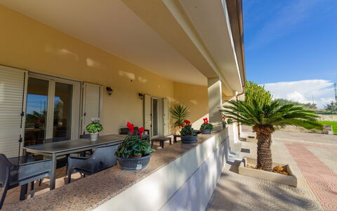 Villa Ninfa: Sol, Sol, Ombre, Balcon, Pot De Fleur, Plante D'Appartement, Mobilier De Jardin, Eco Hôtel, Aménagement Paysager