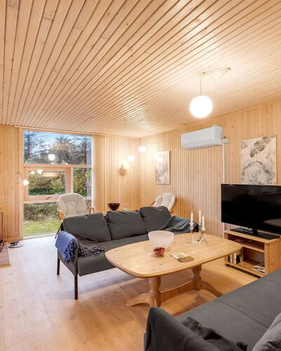Gidske - 850M from the Sea