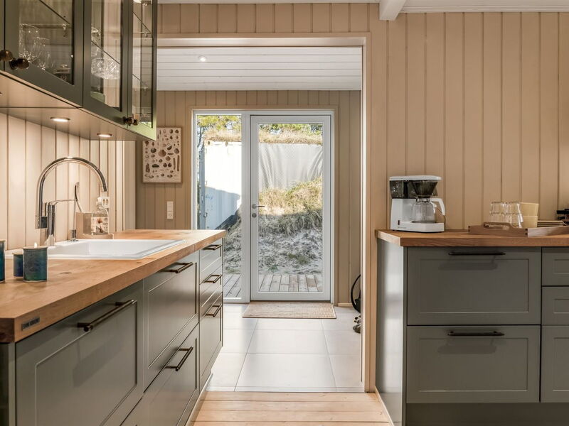 Erja - 600M from the Sea