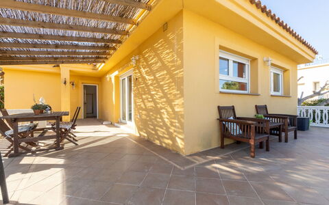 Villa Malaga: Piscine, Recours, Loisir, Ombre, Vacances, Eco Hôtel, Mobilier De Jardin, Hacienda, Tropiques