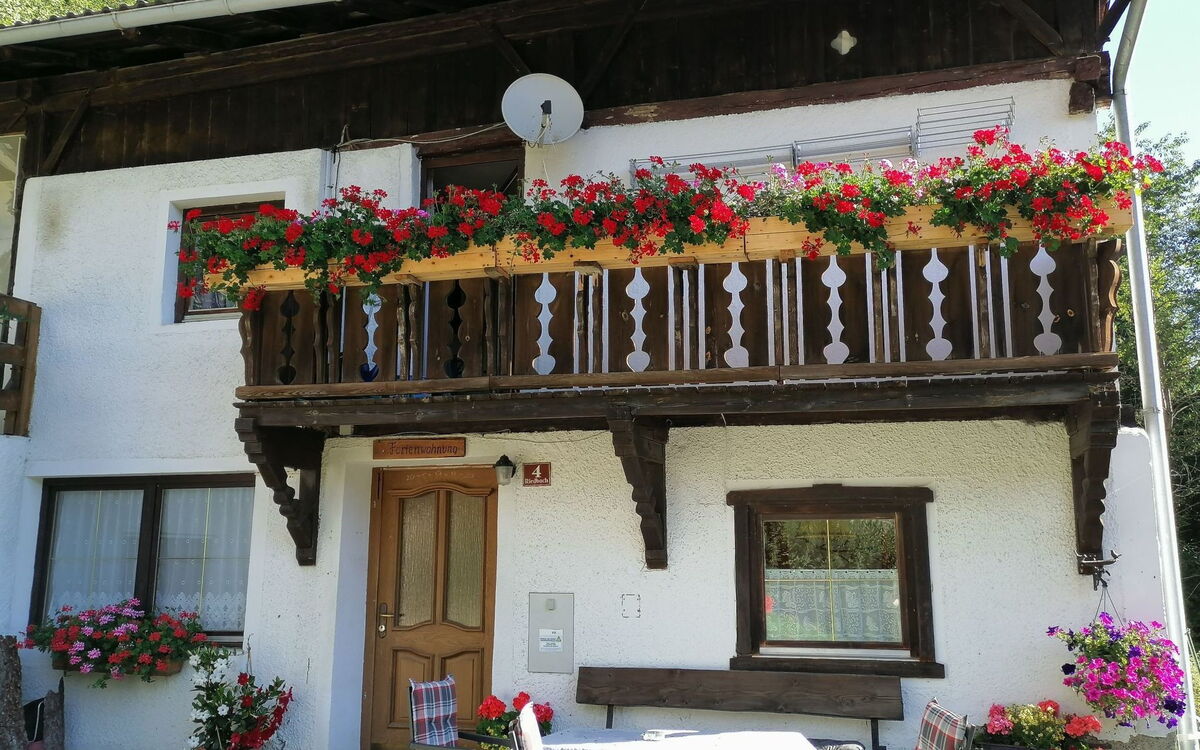 Riedbach in Mutters