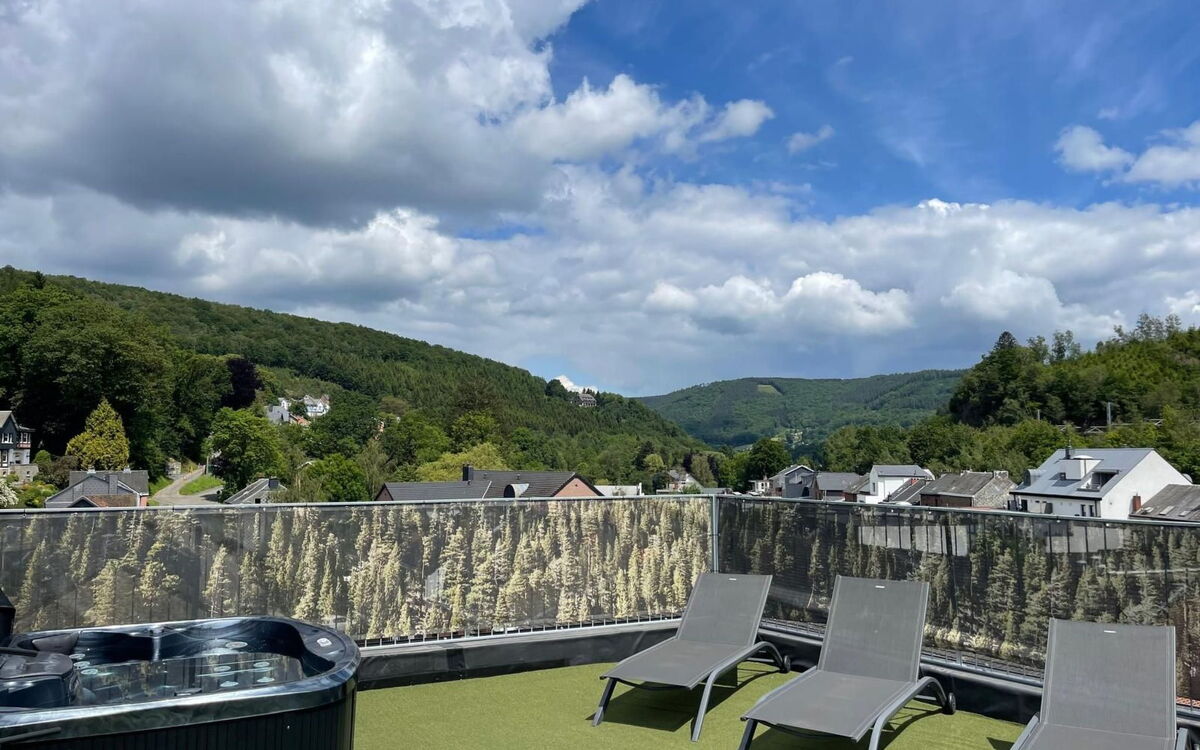 Rootop Blue & Sprudelbad