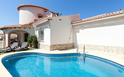 Tossal Gros: L'Eau, Ciel, Bâtiment, Plante, Bleu Azur, Piscine, Ombre, Loisir, Immobilier, Composite