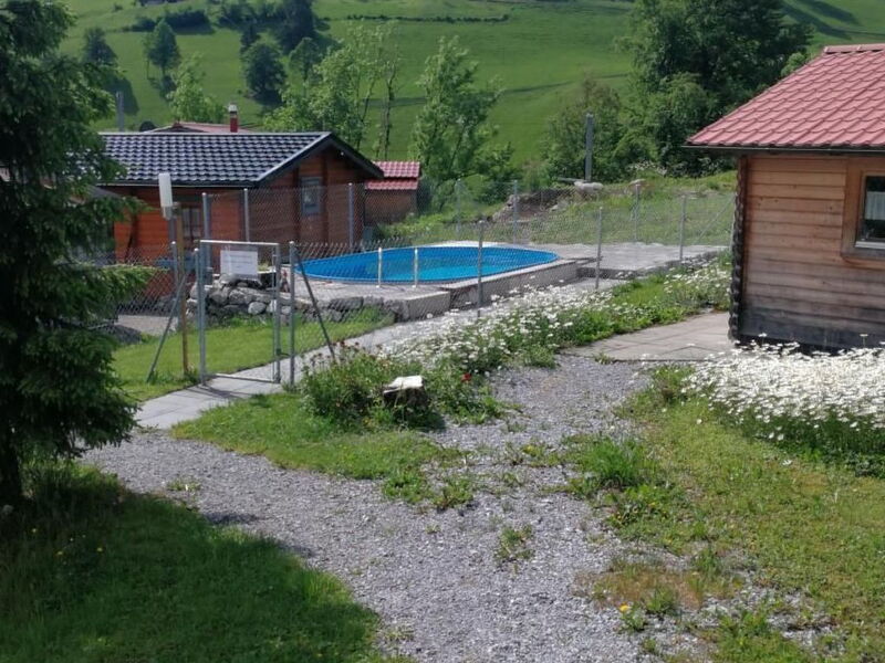 Chalet Blockhaus auf Camping