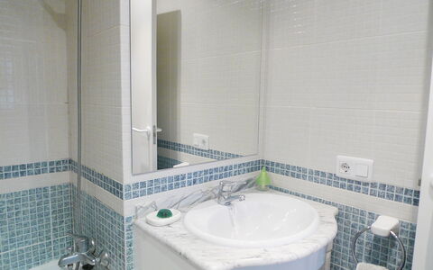Las Dunas: Salle De Bains, Propriété, Pièce, Tuile, Accessoire Salle De Bain, Architecture, Robinet, Immobilier, Luminaire Plomberie, Design Intérieur