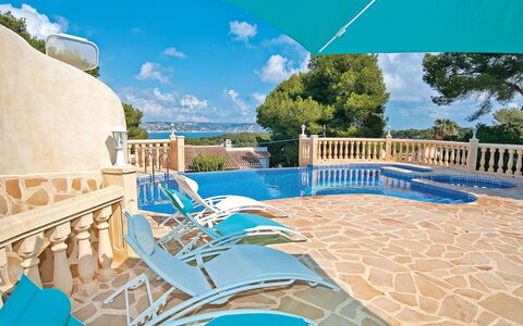 Toscamolino: Propriété, Piscine, Bleu, L'Eau, Bleu Azur, Immobilier, Bâtiment, Vacances, Maison, Conception
