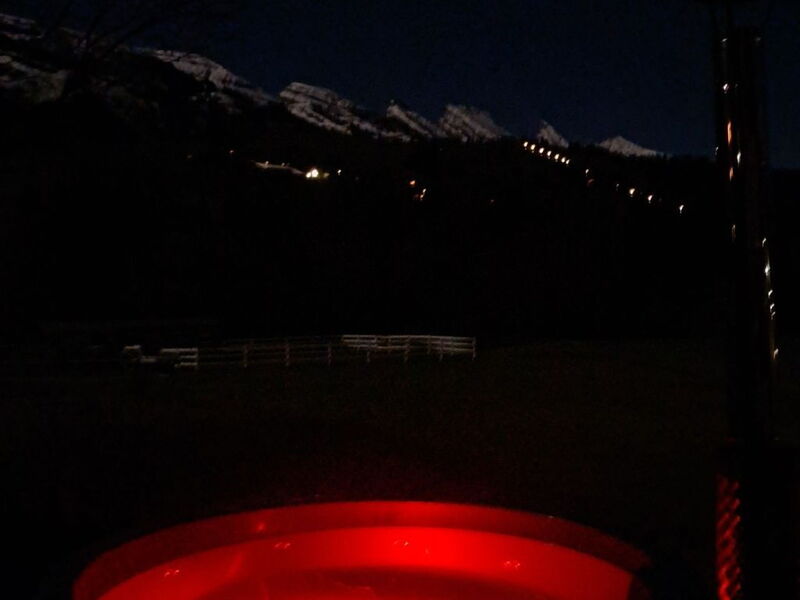 Chalet Chic+Hot Pot