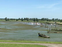 Gemütliches Reetdachhaus in Schleswig-Holstein