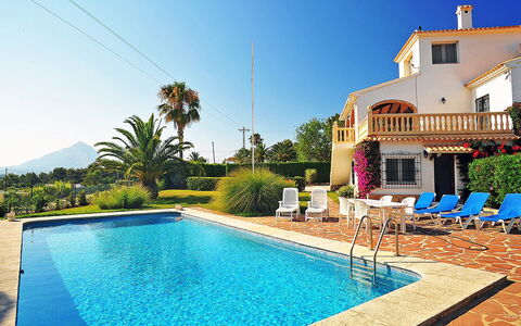 Portichol: Piscine, Propriété, Maison, Immobilier, Bâtiment, Recours, Vacances, Bleu Azur, Villa, Biens