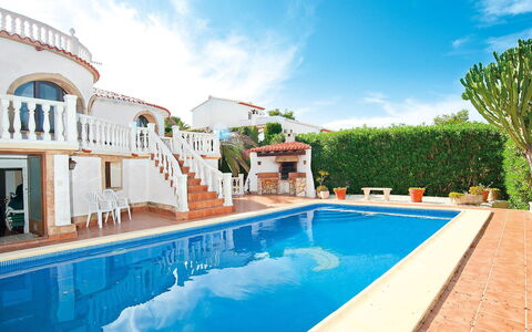 Vina: Piscine, Propriété, Bâtiment, Immobilier, Maison, Vacances, Recours, Villa, Biens, Domicile