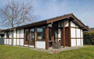 Haus F 21, Randlage mit Wiesenweitblick Eingezäunt