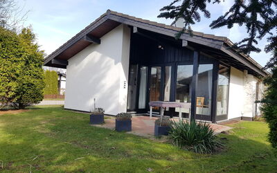 F12 Freistehendes Haus mit Garten an der Nordsee