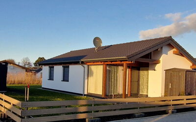 G8 Freistehendes Ferienhaus mit Gartenhaus